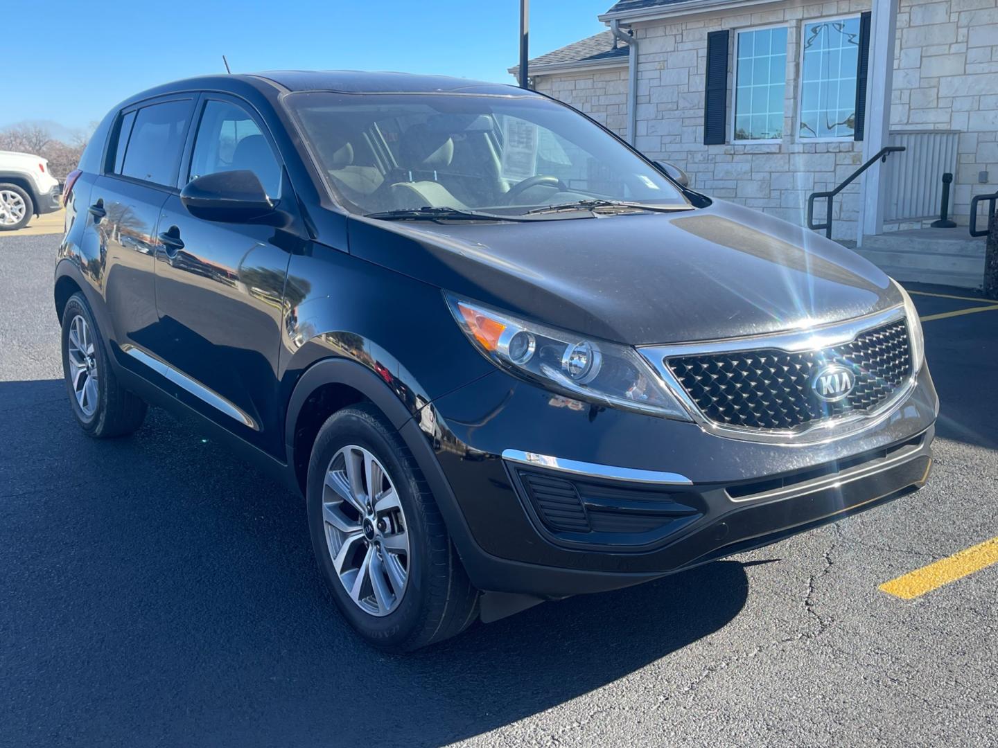 2016 BLACK Kia Sportage LX FWD (KNDPB3AC3G7) with an 2.4L V6 DOHC 24V engine, 6-Speed Automatic transmission, located at 420 I-35E, Lancaster, TX, 75146, (469) 297-4144, 32.593929, -96.823685 - Photo#0