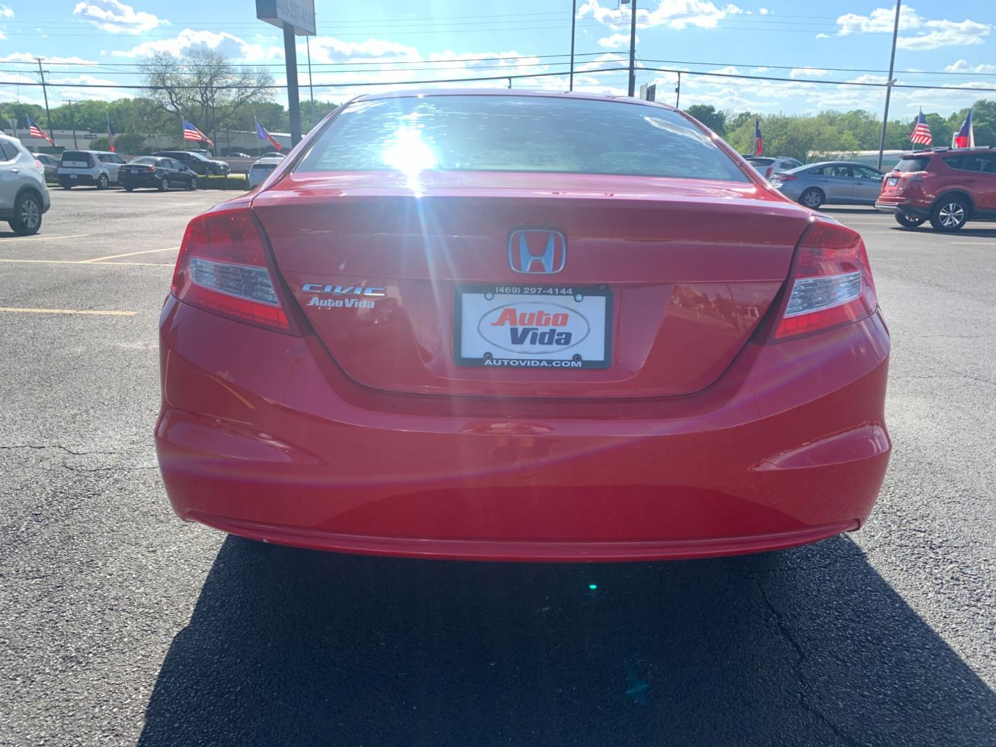 2013 RED Honda Civic LX Coupe 5-Speed AT (2HGFG3B54DH) with an 2.3L L4 SOHC 16V engine, 5-Speed Automatic transmission, located at 420 I-35E, Lancaster, TX, 75146, (469) 297-4144, 32.593929, -96.823685 - Photo#4