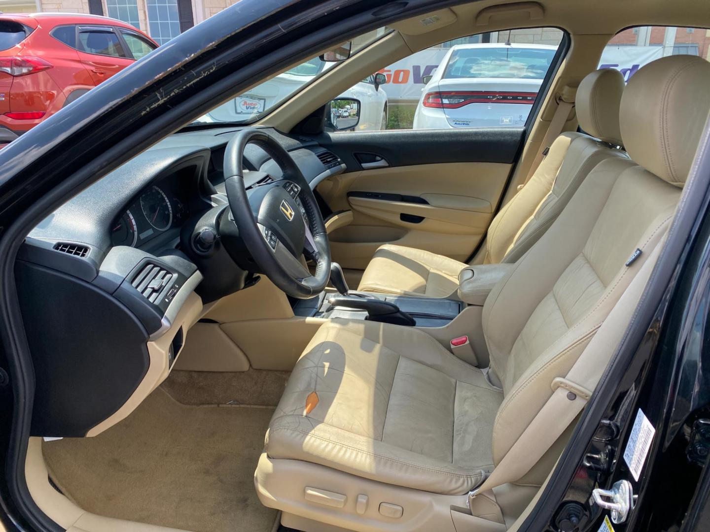 2012 BLACK Honda Accord SE Sedan AT (1HGCP2F63CA) with an 2.4L L4 DOHC 16V engine, 5-Speed Automatic transmission, located at 420 I-35E, Lancaster, TX, 75146, (469) 297-4144, 32.593929, -96.823685 - Photo#8