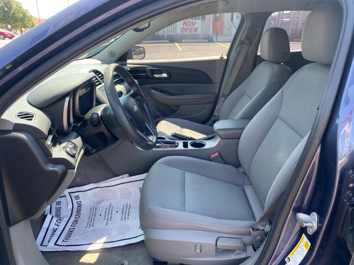 2014 BLUE Chevrolet Malibu LS (1G11B5SL1EF) with an 2.5L L4 DOHC 16V engine, 6-Speed Automatic transmission, located at 420 I-35E, Lancaster, TX, 75146, (469) 297-4144, 32.593929, -96.823685 - Photo#8