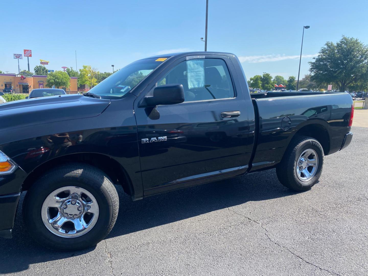 2009 BLACK Dodge Ram 1500 ST LWB 2WD (1D3HB16K59J) with an 3.7L V6 SOHC 12V engine, 5-Speed Aut transmission, located at 420 I-35E, Lancaster, TX, 75146, (469) 297-4144, 32.593929, -96.823685 - Photo#2