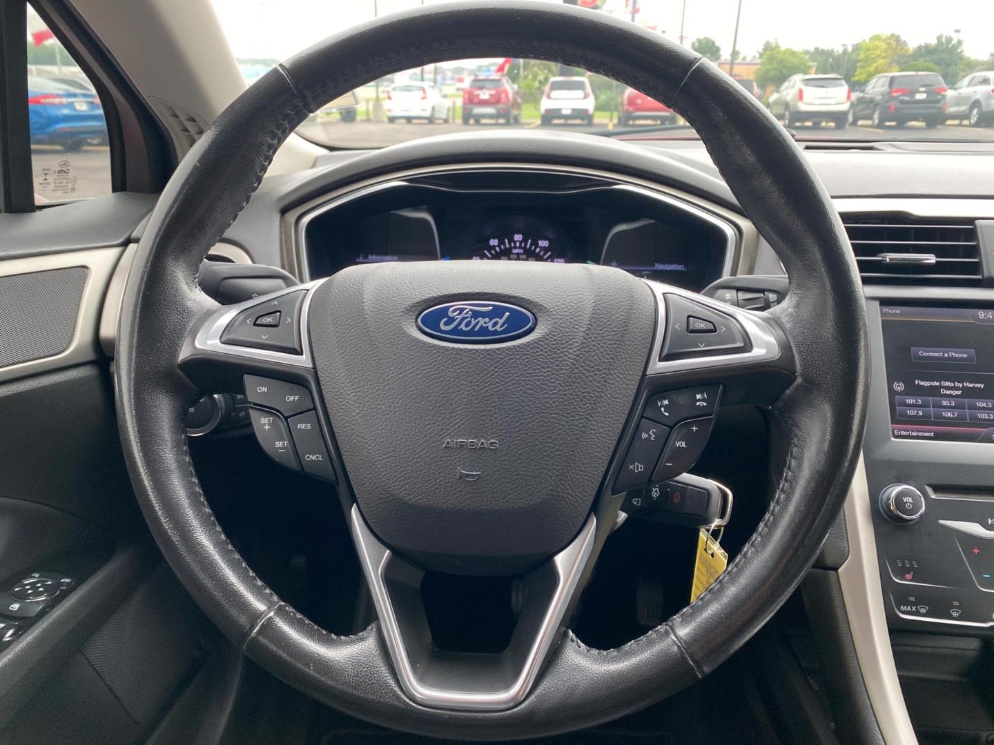 2013 RED Ford Fusion SE (3FA6P0HRXDR) with an 1.6L L4 DOHC 16V engine, located at 420 I-35E, Lancaster, TX, 75146, (469) 297-4144, 32.593929, -96.823685 - Photo#11