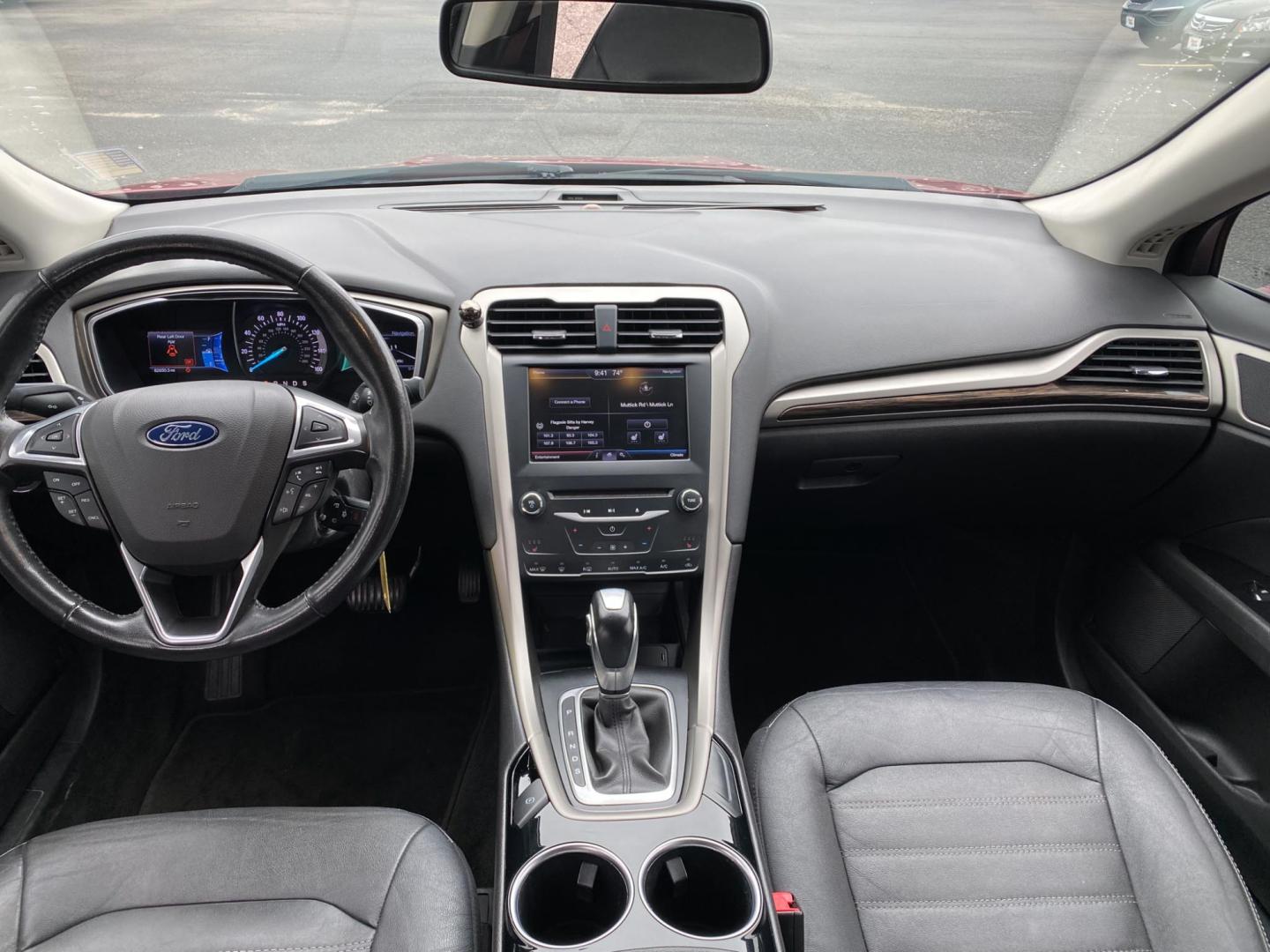 2013 RED Ford Fusion SE (3FA6P0HRXDR) with an 1.6L L4 DOHC 16V engine, located at 420 I-35E, Lancaster, TX, 75146, (469) 297-4144, 32.593929, -96.823685 - Photo#8