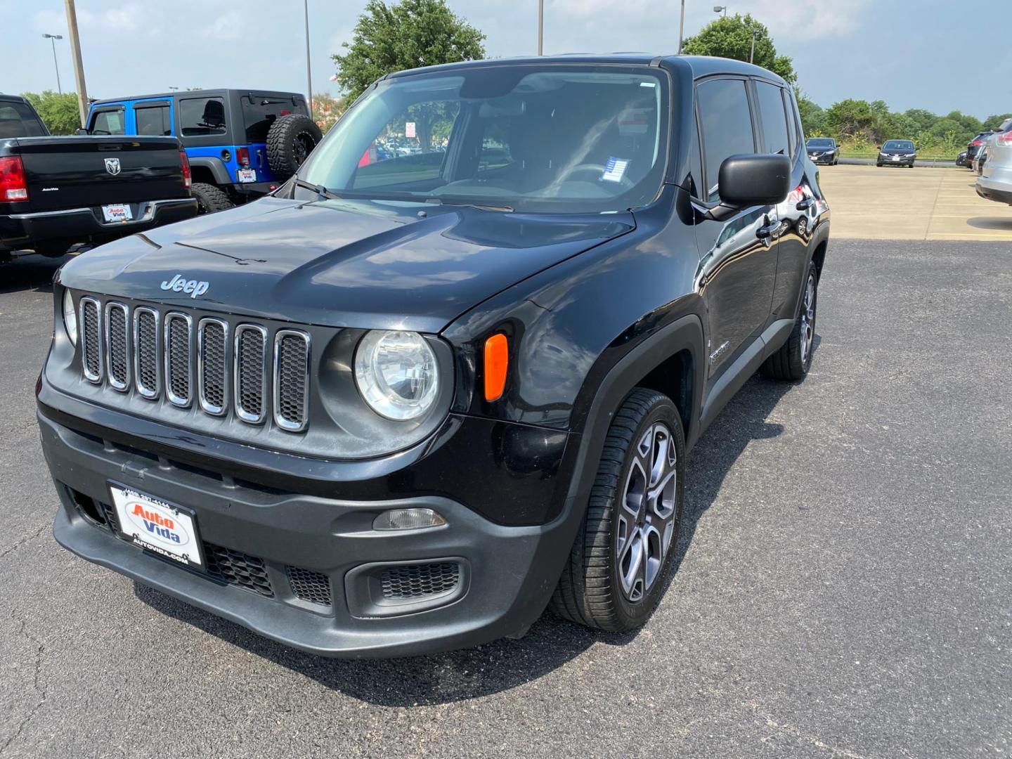 2017 BLACK Jeep Renegade Sport 4WD (ZACCJBAB0HP) with an 2.4L L4 DOHC 16V engine, 6M transmission, located at 420 I-35E, Lancaster, TX, 75146, (469) 297-4144, 32.593929, -96.823685 - Photo#1