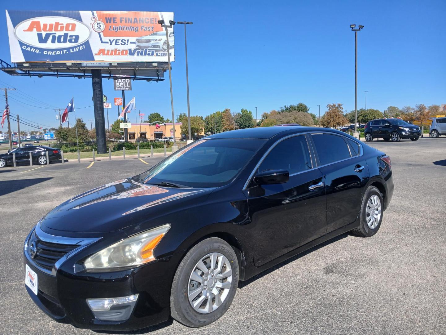 2014 BLACK Nissan Altima 2.5 SL (1N4AL3AP9EN) with an 2.5L L4 DOHC 16V engine, Continuously Variable Transmission transmission, located at 420 I-35E, Lancaster, TX, 75146, (469) 297-4144, 32.593929, -96.823685 - Photo#0