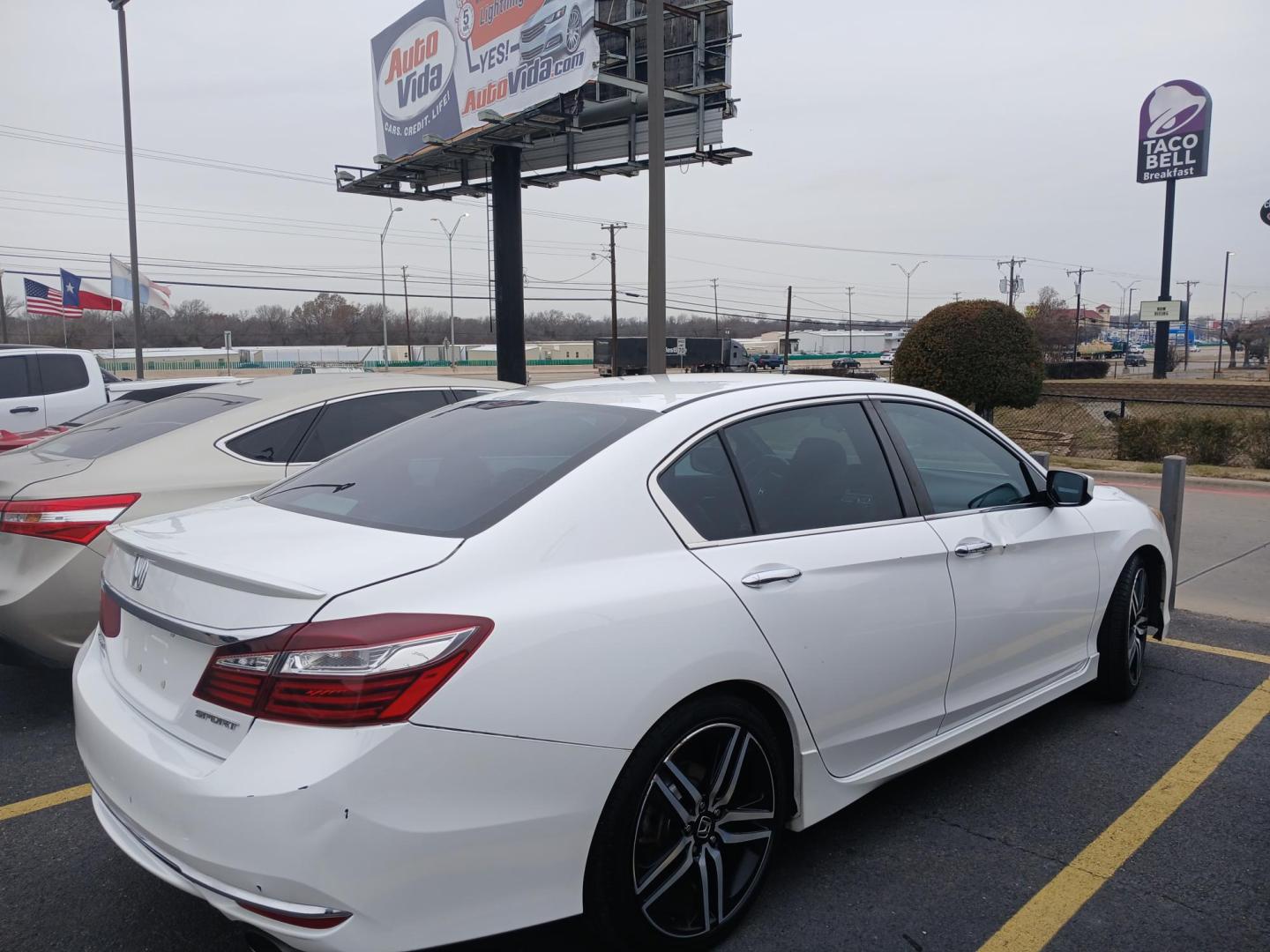 2016 WHITE Honda Accord Sport Sedan CVT (1HGCR2F57GA) with an 2.4L L4 DOHC 16V engine, CVT transmission, located at 420 I-35E, Lancaster, TX, 75146, (469) 297-4144, 32.593929, -96.823685 - Photo#1