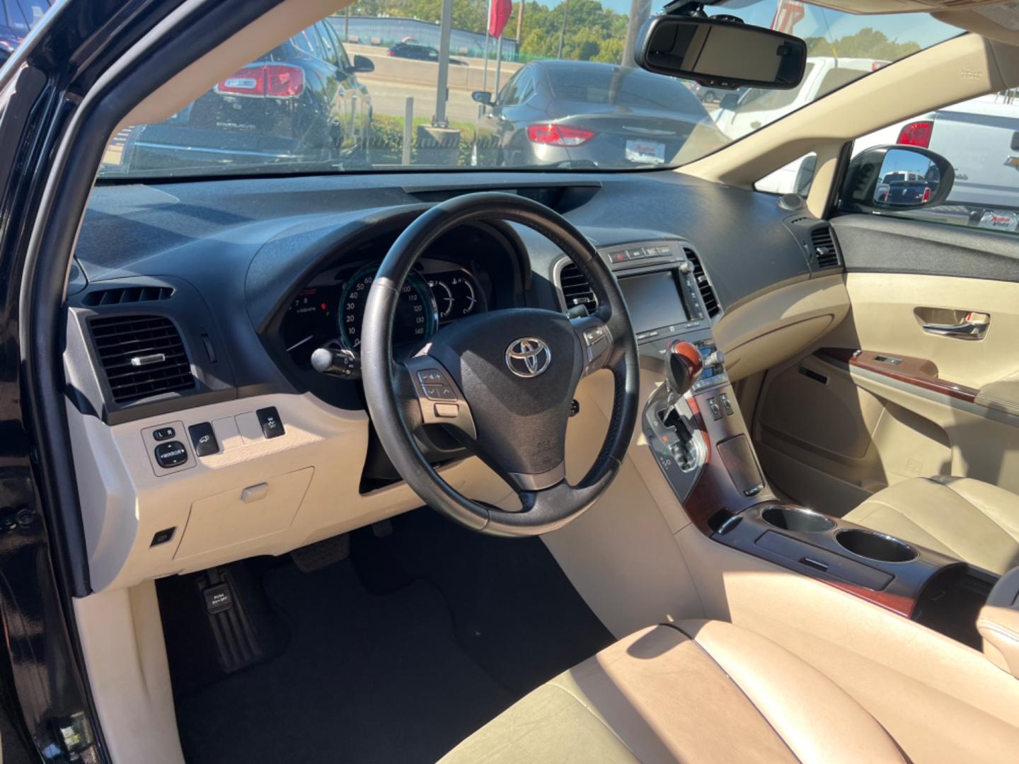 2012 BLACK Toyota Venza LE V6 FWD (4T3ZK3BB4CU) with an 3.5L V6 DOHC 24V engine, 6-Speed Automatic transmission, located at 420 I-35E, Lancaster, TX, 75146, (469) 297-4144, 32.593929, -96.823685 - Photo#9