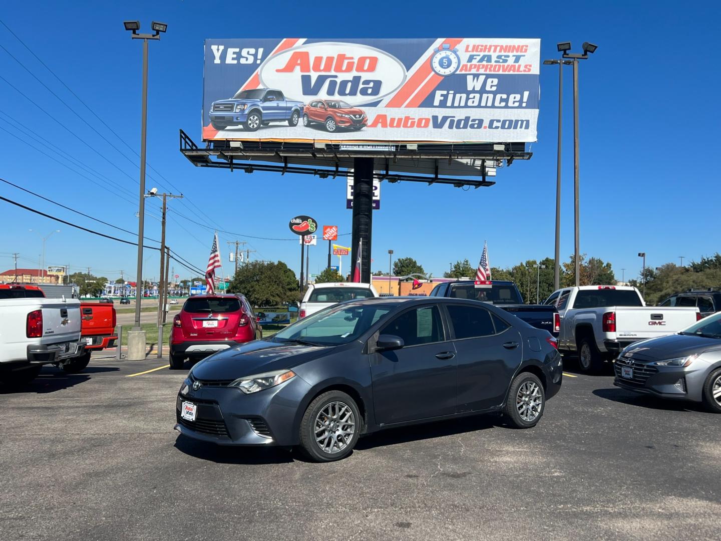 2015 BLUE Toyota Corolla L 4-Speed AT (5YFBURHE2FP) with an 1.8L L4 DOHC 16V engine, 4-Speed Automatic transmission, located at 420 I-35E, Lancaster, TX, 75146, (469) 297-4144, 32.593929, -96.823685 - Photo#0