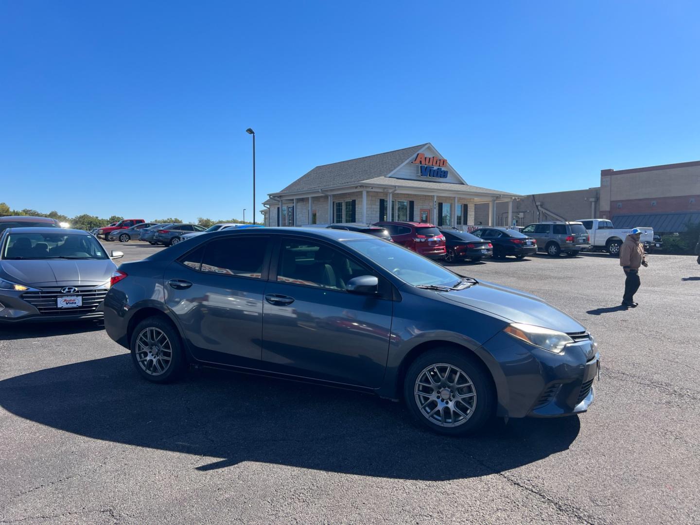 2015 BLUE Toyota Corolla L 4-Speed AT (5YFBURHE2FP) with an 1.8L L4 DOHC 16V engine, 4-Speed Automatic transmission, located at 420 I-35E, Lancaster, TX, 75146, (469) 297-4144, 32.593929, -96.823685 - Photo#7