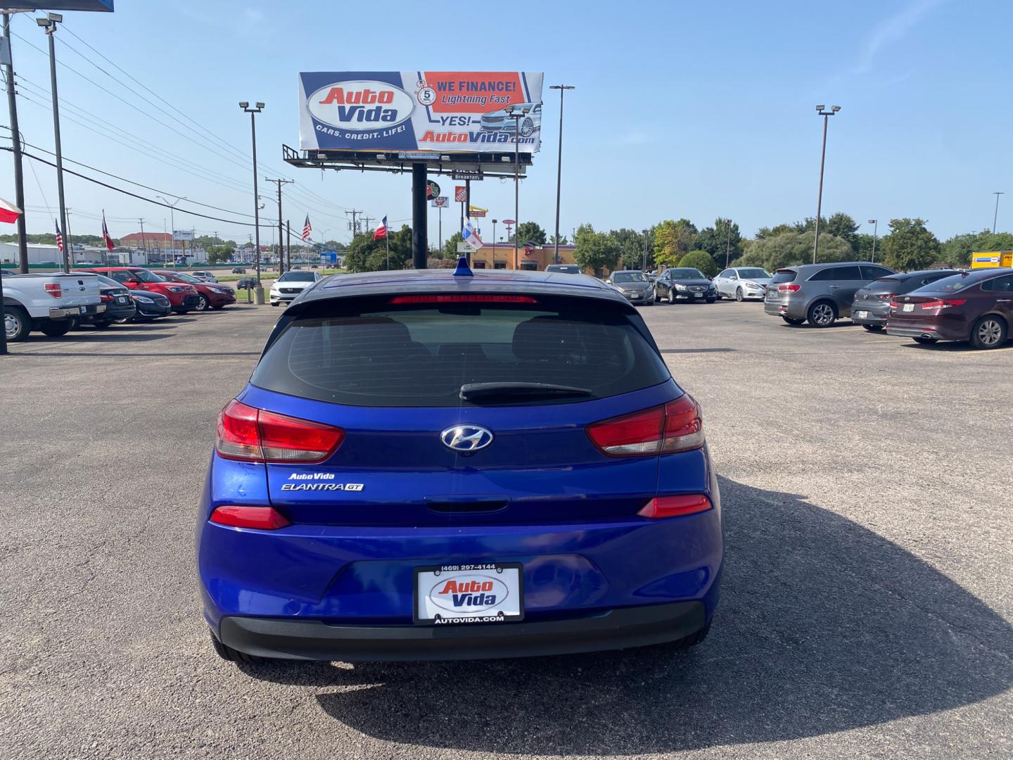 2019 BLUE Hyundai Elantra GT Base (KMHH35LE9KU) with an 2.0L L4 16V DOHC engine, 6A transmission, located at 420 I-35E, Lancaster, TX, 75146, (469) 297-4144, 32.593929, -96.823685 - Photo#3