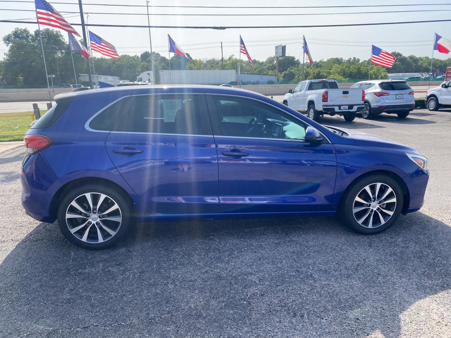 2019 BLUE Hyundai Elantra GT Base (KMHH35LE9KU) with an 2.0L L4 16V DOHC engine, 6A transmission, located at 420 I-35E, Lancaster, TX, 75146, (469) 297-4144, 32.593929, -96.823685 - Photo#2