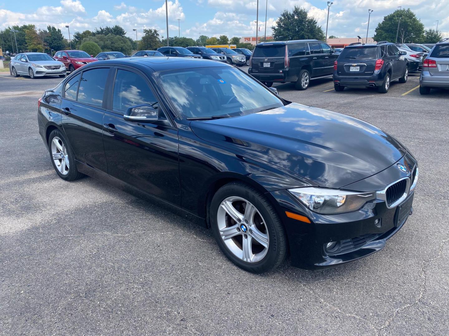 2012 BLACK BMW 3-Series 328i Sedan (WBA3C1C5XCF) with an 2.0L L4 DOHC 16V engine, located at 420 I-35E, Lancaster, TX, 75146, (469) 297-4144, 32.593929, -96.823685 - Photo#2