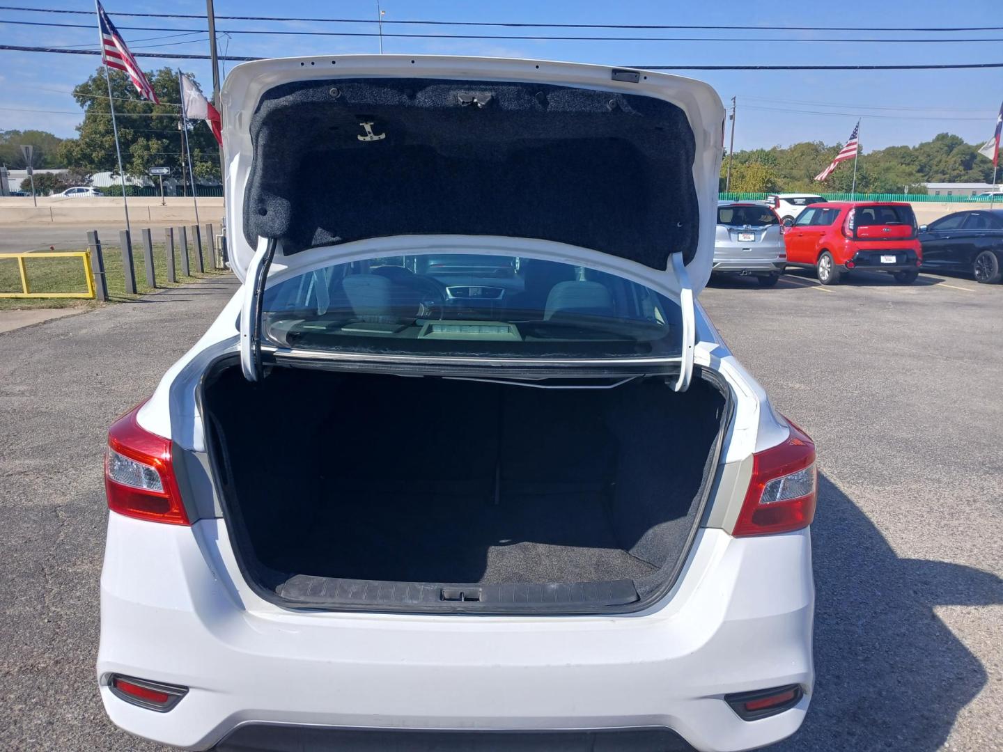 2019 WHITE Nissan Sentra S CVT (3N1AB7AP5KY) with an 1.8L L4 SFI DOHC 16V engine, CVT transmission, located at 420 I-35E, Lancaster, TX, 75146, (469) 297-4144, 32.593929, -96.823685 - Photo#3