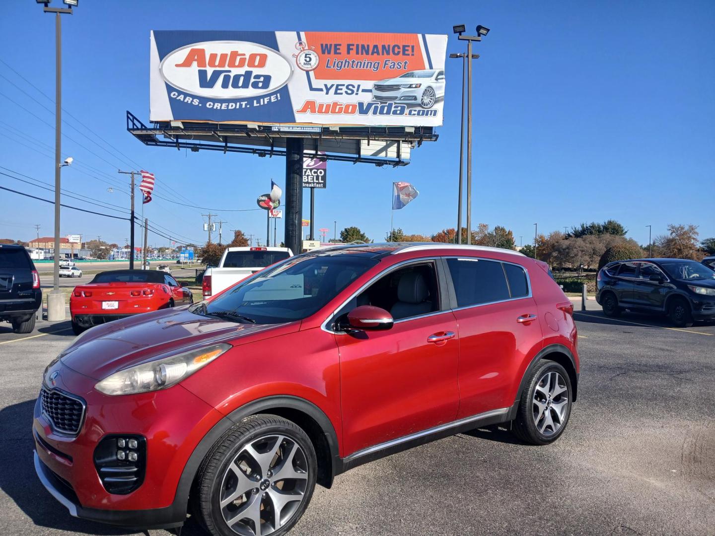 2017 RED Kia Sportage SX FWD (KNDPR3A67H7) with an 2.0L L4 DOHC 16V engine, 6A transmission, located at 420 I-35E, Lancaster, TX, 75146, (469) 297-4144, 32.593929, -96.823685 - Photo#0