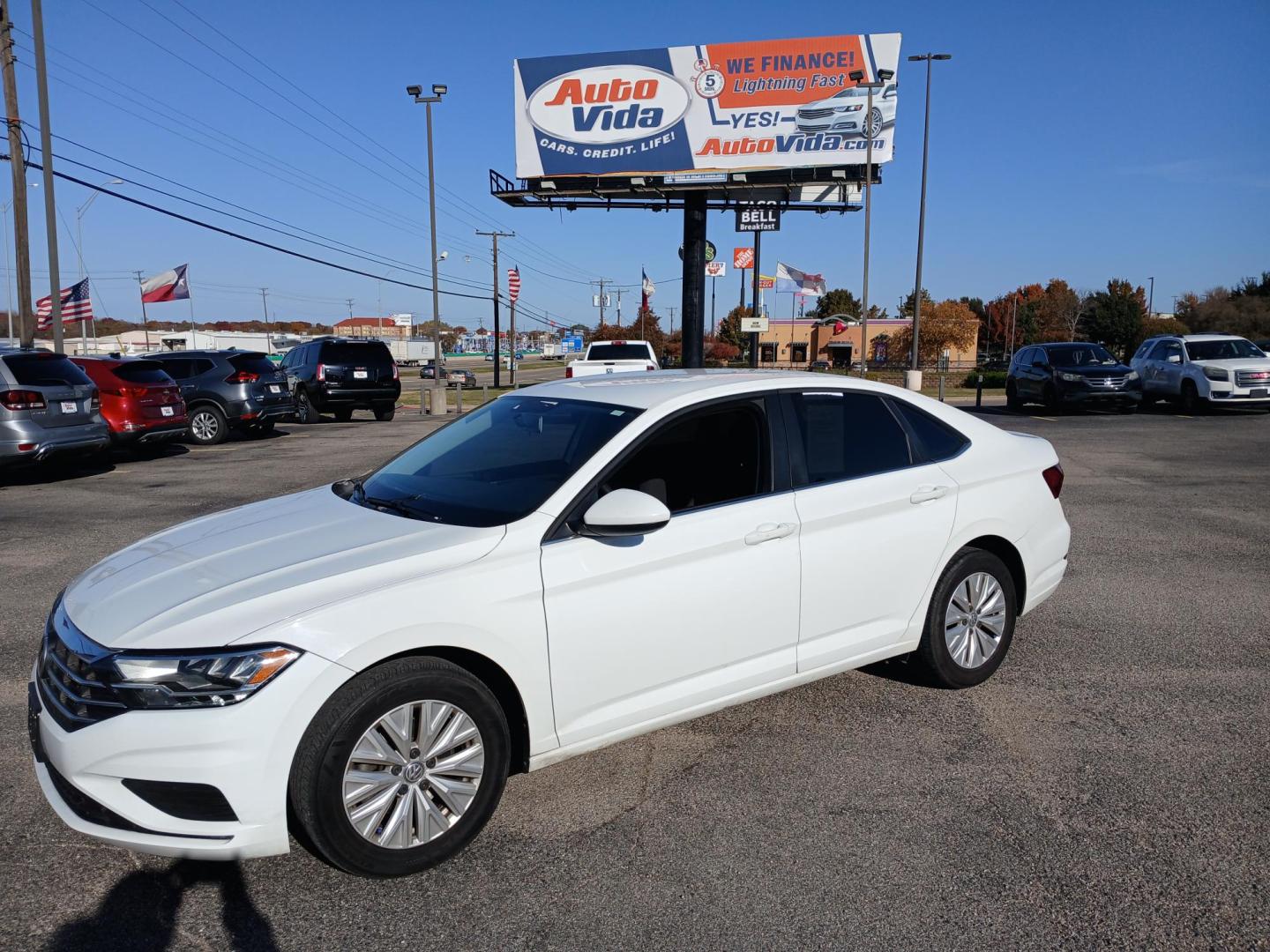 2019 WHITE Volkswagen Jetta 1.4T S 8A (3VWCB7BU6KM) with an 1.4L L4 DOHC 20V engine, 8A transmission, located at 420 I-35E, Lancaster, TX, 75146, (469) 297-4144, 32.593929, -96.823685 - Photo#0