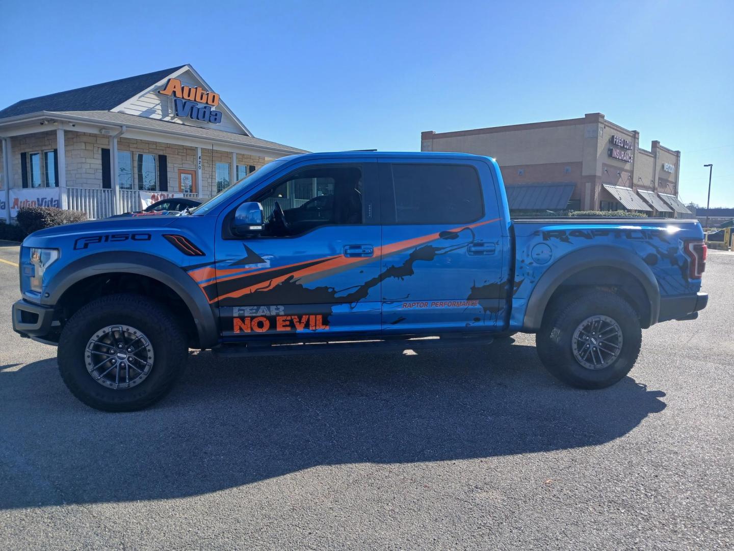 2020 BLUE Ford F-150 Raptor SuperCrew 4WD (1FTFW1RG6LF) with an 3.5 V6 engine, 6A transmission, located at 420 I-35E, Lancaster, TX, 75146, (469) 297-4144, 32.593929, -96.823685 - Photo#1