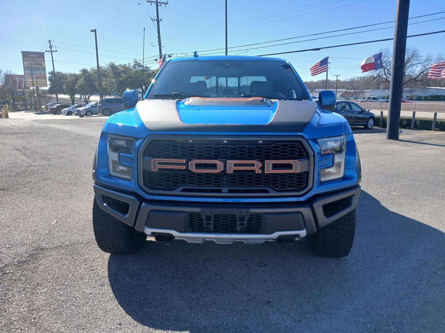 2020 BLUE Ford F-150 Raptor SuperCrew 4WD (1FTFW1RG6LF) with an 3.5 V6 engine, 6A transmission, located at 420 I-35E, Lancaster, TX, 75146, (469) 297-4144, 32.593929, -96.823685 - Photo#5