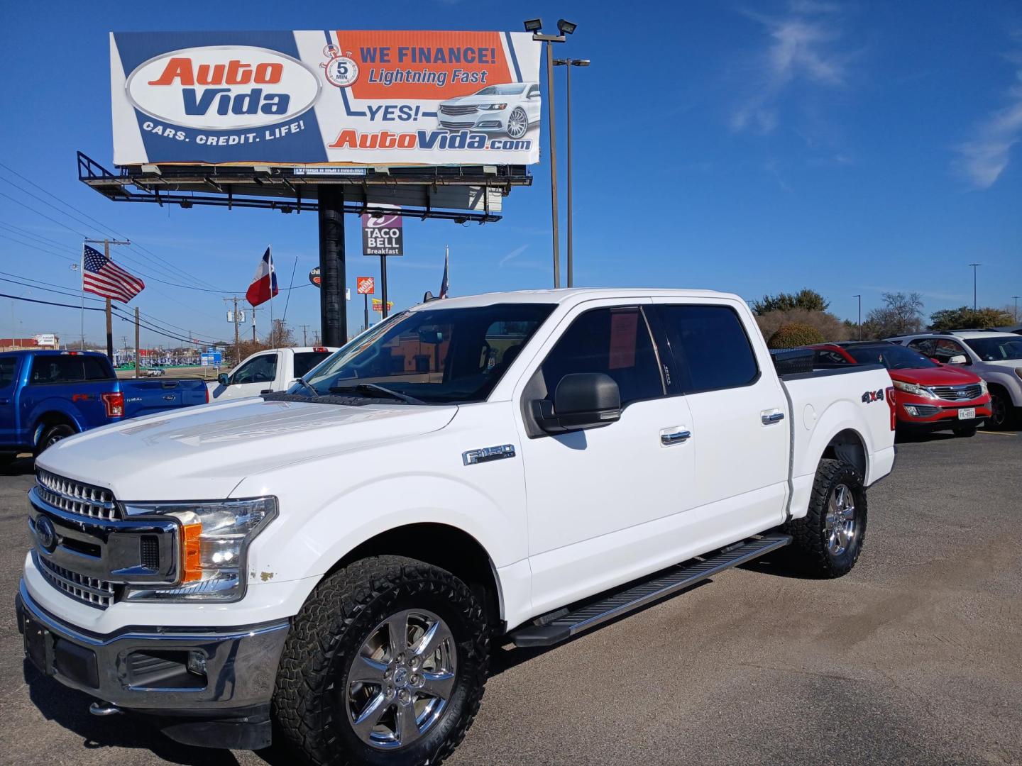 2016 BLUE Ford F-150 XLT SuperCrew 6.5-ft. Bed 4WD (1FTEW1EP8GK) with an 2.7L V6 DOHC 24V engine, 6A transmission, located at 420 I-35E, Lancaster, TX, 75146, (469) 297-4144, 32.593929, -96.823685 - Photo#0