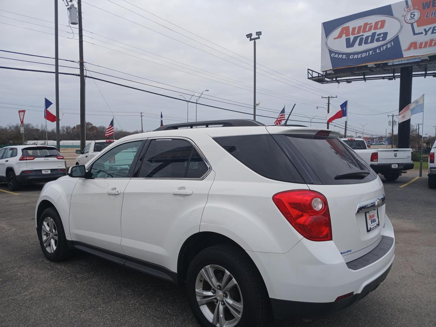 2014 WHITE Chevrolet Equinox 1LT 2WD (2GNALBEK7E6) with an 2.4L L4 DOHC 16V engine, 6-Speed Automatic transmission, located at 420 I-35E, Lancaster, TX, 75146, (469) 297-4144, 32.593929, -96.823685 - Photo#2