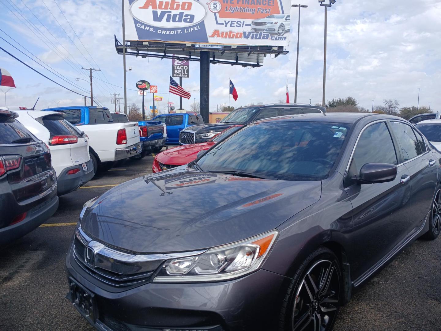 2016 GRAY Honda Accord Sport Sedan CVT (1HGCR2F57GA) with an 2.4L L4 DOHC 16V engine, CVT transmission, located at 420 I-35E, Lancaster, TX, 75146, (469) 297-4144, 32.593929, -96.823685 - Photo#0