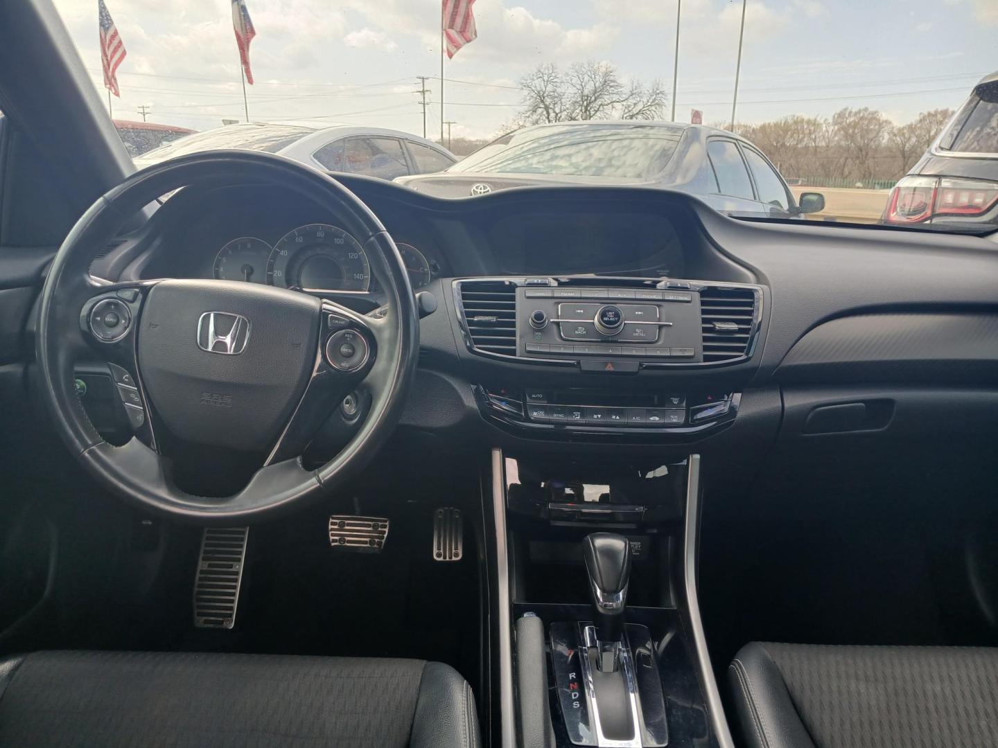 2016 GRAY Honda Accord Sport Sedan CVT (1HGCR2F57GA) with an 2.4L L4 DOHC 16V engine, CVT transmission, located at 420 I-35E, Lancaster, TX, 75146, (469) 297-4144, 32.593929, -96.823685 - Photo#2